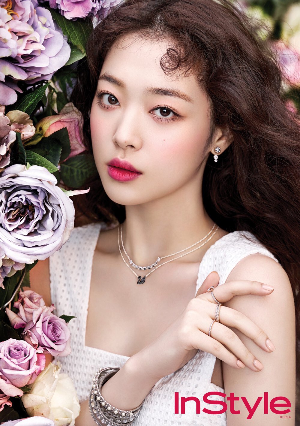 [잡담] 근데 설리 진짜 복숭아라는 단어가 인간으로 태어난 사람 같음 | 인스티즈