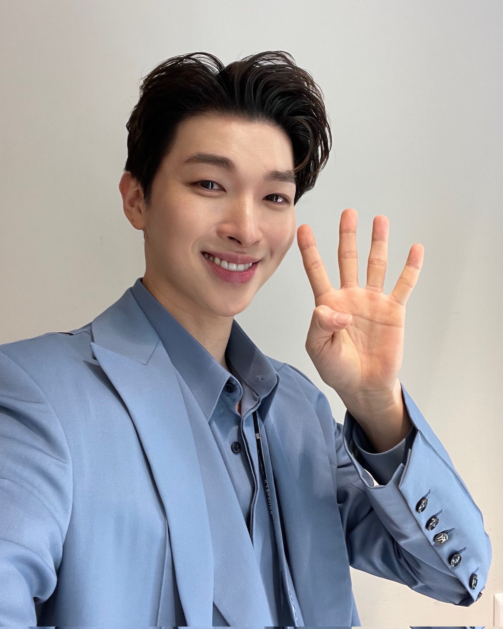 [OnAir] 팬텀싱어 떨려 프로듀서 박강현 본다 | 인스티즈