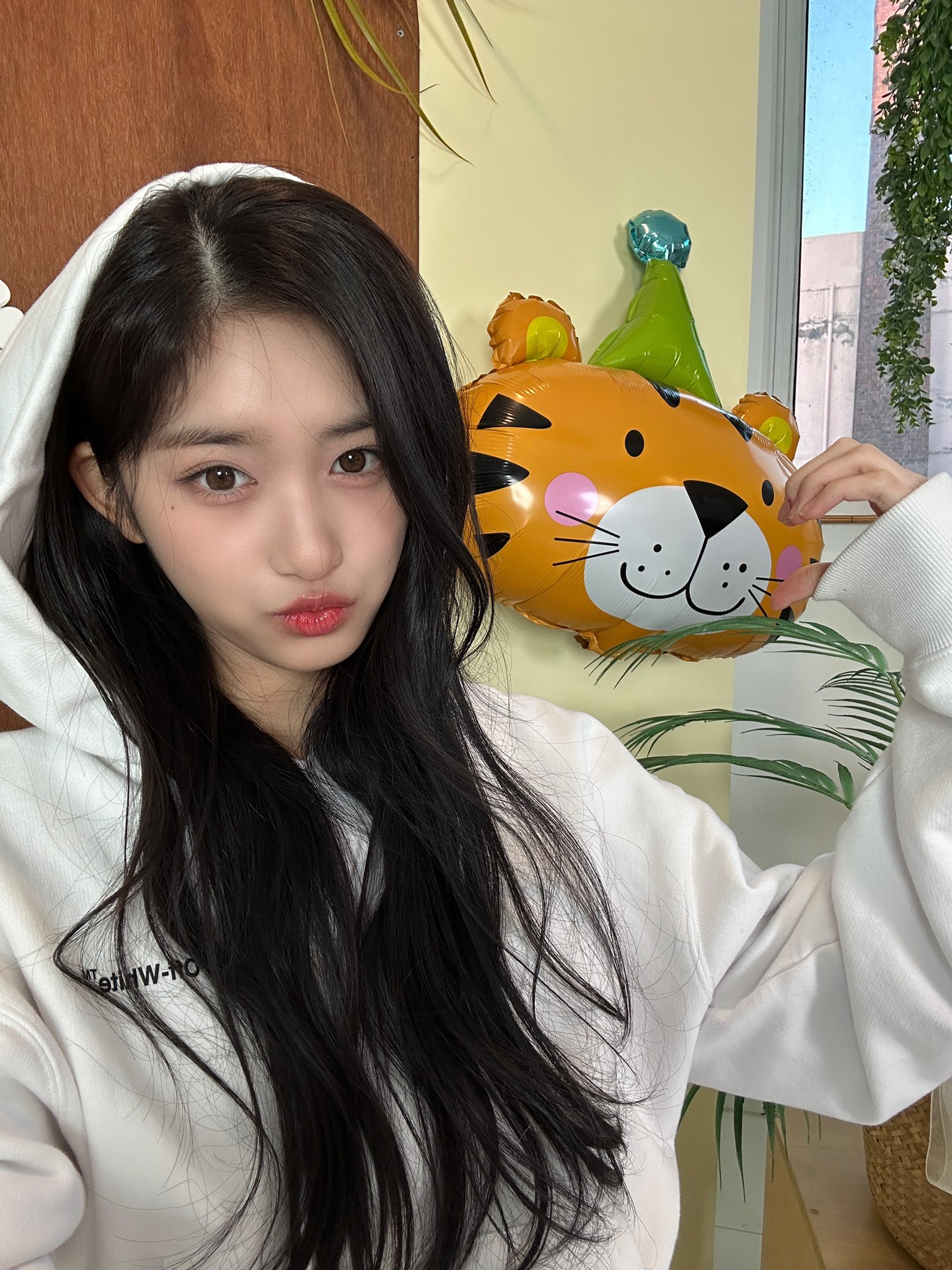 [잡담] 트위터 추천기능때문에 별안간 아이브 공계를 구경하다... | 인스티즈