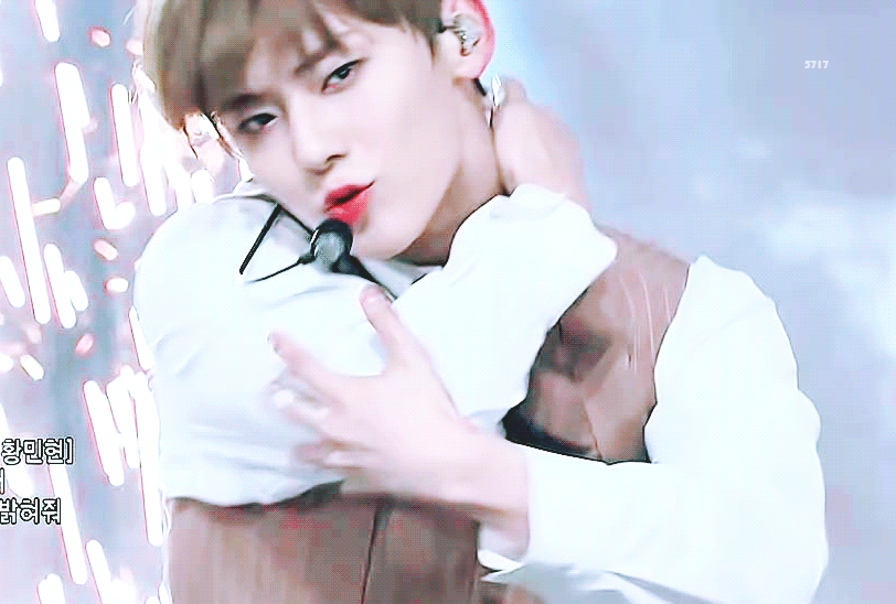 [잡담] 황민현 뭐야? 이런글은 어떠세요에 떠서 봤는데 | 인스티즈