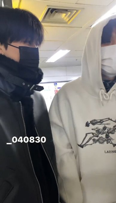 [잡담] 근데 박건욱 금준현 어떻게 친해졌어 | 인스티즈