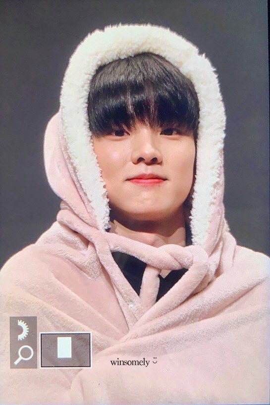 [잡담] 더보이즈 큐 팬싸템 찰떡이얏 ༼ಢ_ಢ༽ | 인스티즈