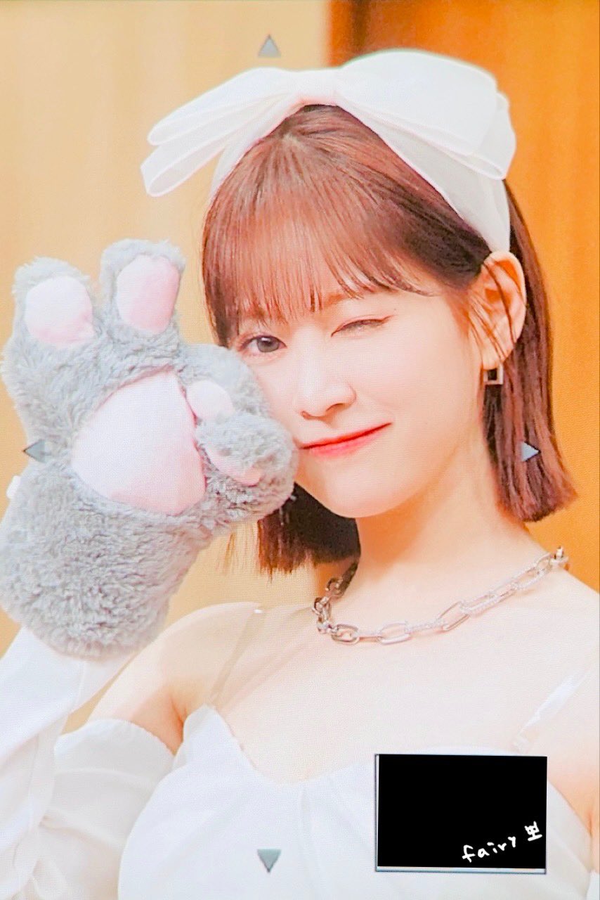[잡담] 보라 단발 폼 미쳣다 | 인스티즈