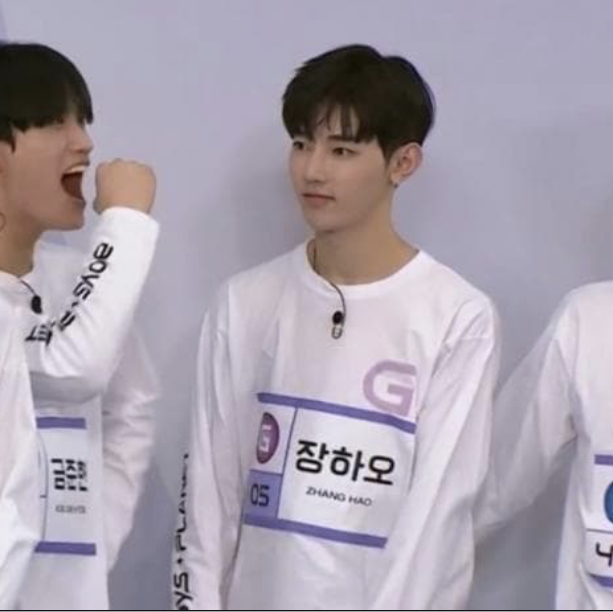 [잡담] 장하오 이짤 왜케 광기가 보이지 ㅋㅋㅋㅋ 맑눈광 같아 | 인스티즈