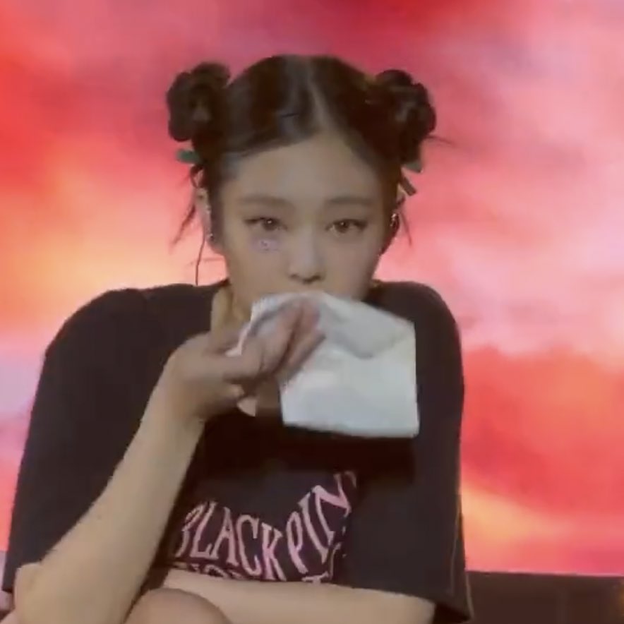 [잡담] 제니 뿌까머리만 하면 레전드같아 | 인스티즈