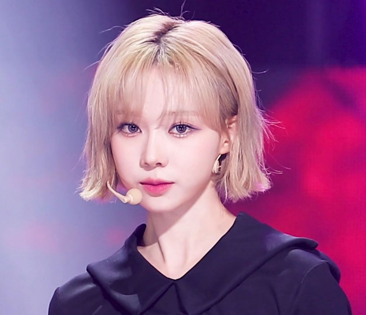 [잡담] 윈터 가끔 사진보면 눈크기 실화인가..하는데 영상보면 ㄹㅇ 실화가됨.. | 인스티즈