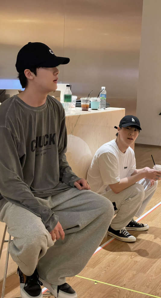 [잡담] 솔직히 문빈산하 본업 할 때가 젤 짱잘인 것 같음 | 인스티즈