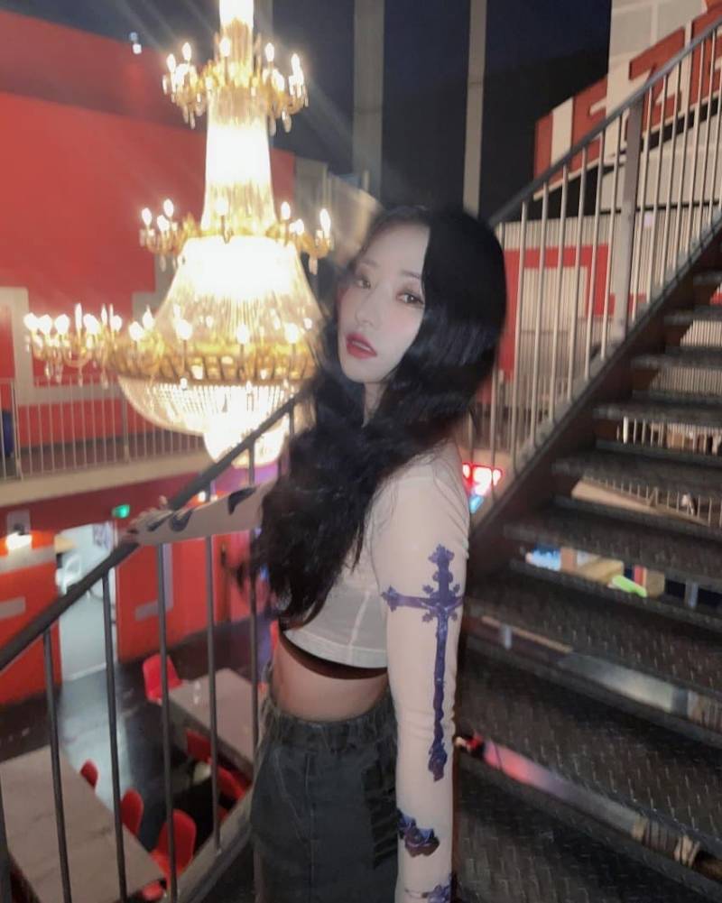 내가 본 아이돌 중에 사진에 제일 진심임 | 인스티즈