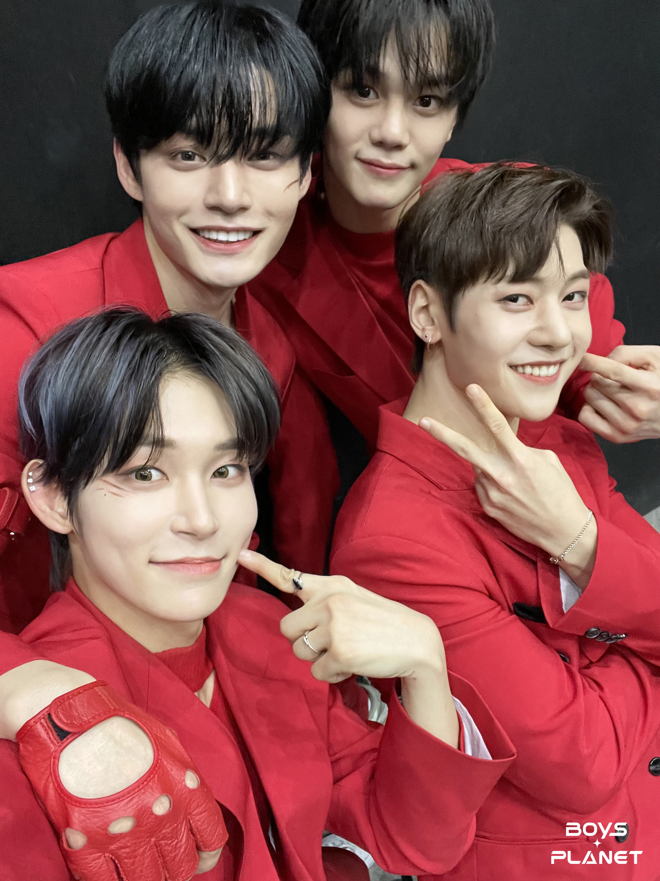 [잡담] 김지웅 얼굴 무슨일🥹 | 인스티즈