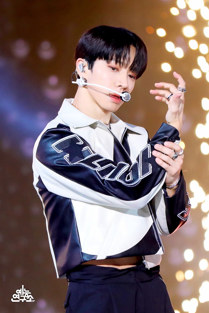 [잡담] 난 하이라이트도 이기광 섹시 보고 입덕한 사람이다.... | 인스티즈
