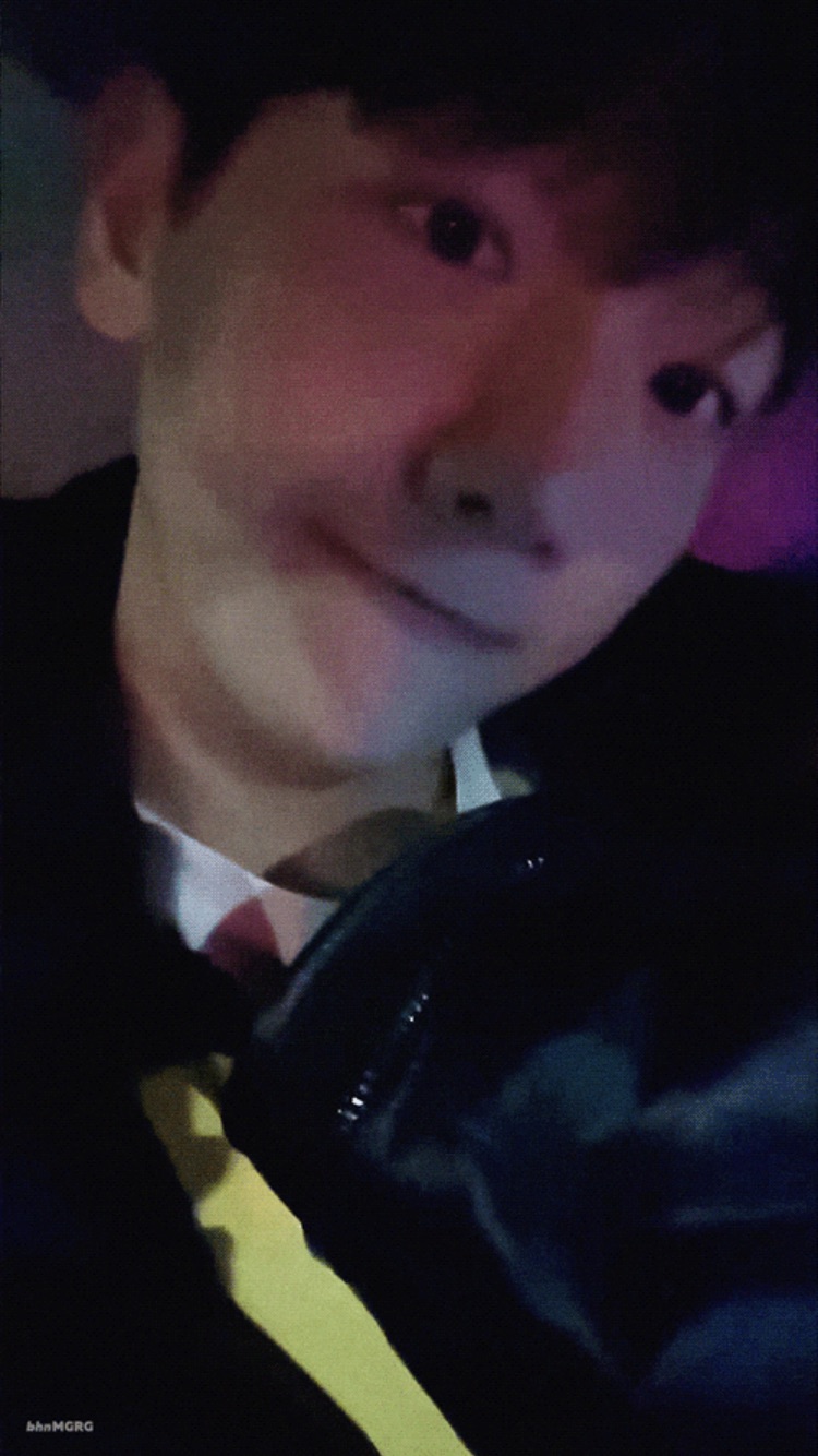 [잡담] 백현이 어제 넘 고딩같아 | 인스티즈