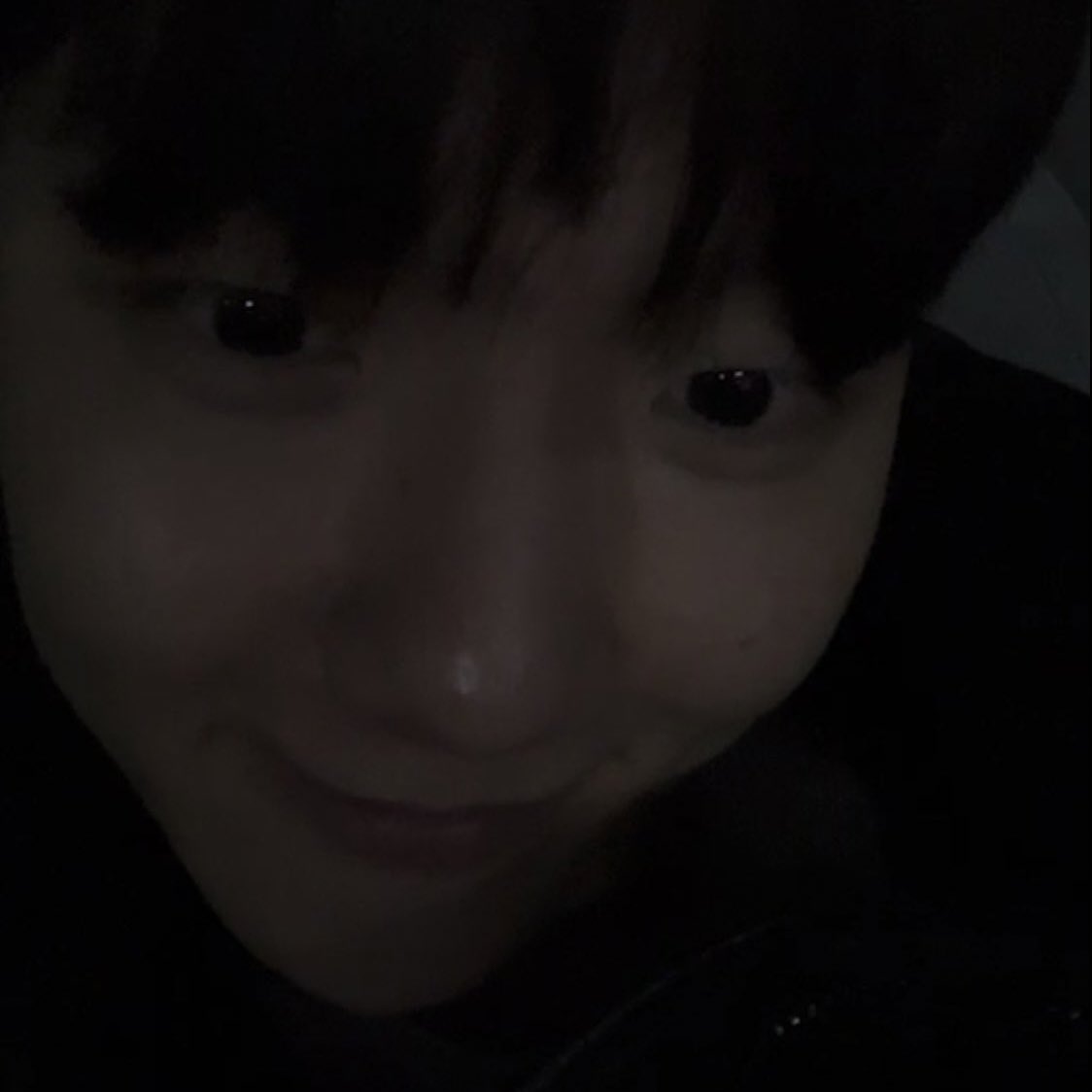 [잡담] 백현이 어제 넘 고딩같아 | 인스티즈