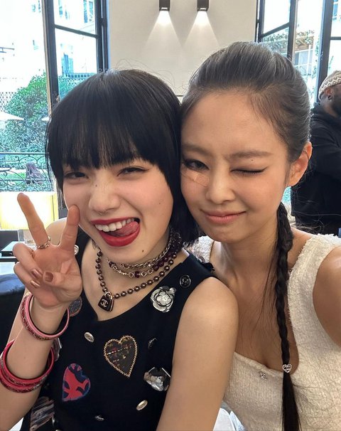 [잡담] 와 고마츠나나랑 제니 완전 핫걸이다 | 인스티즈