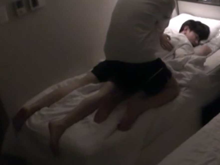 [잡담] 아니 장하오 키180 남성이라 침대길이 부족한거봐 | 인스티즈