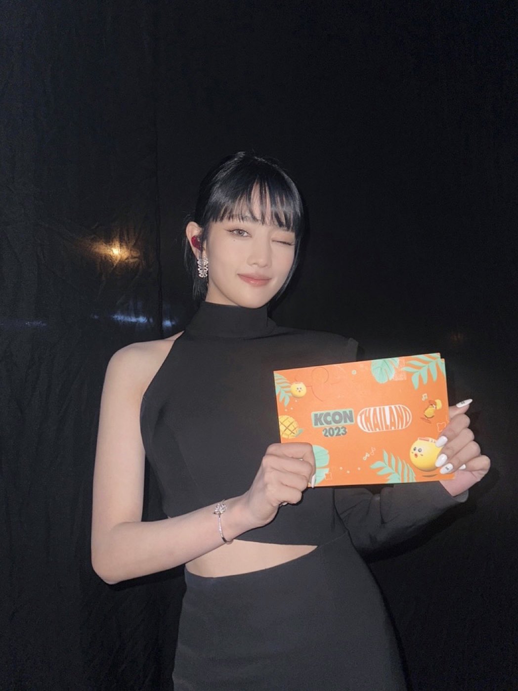 [잡담] 다시 봐도 태국 kcon 아이들 헤메코 너무 예뻤어 | 인스티즈