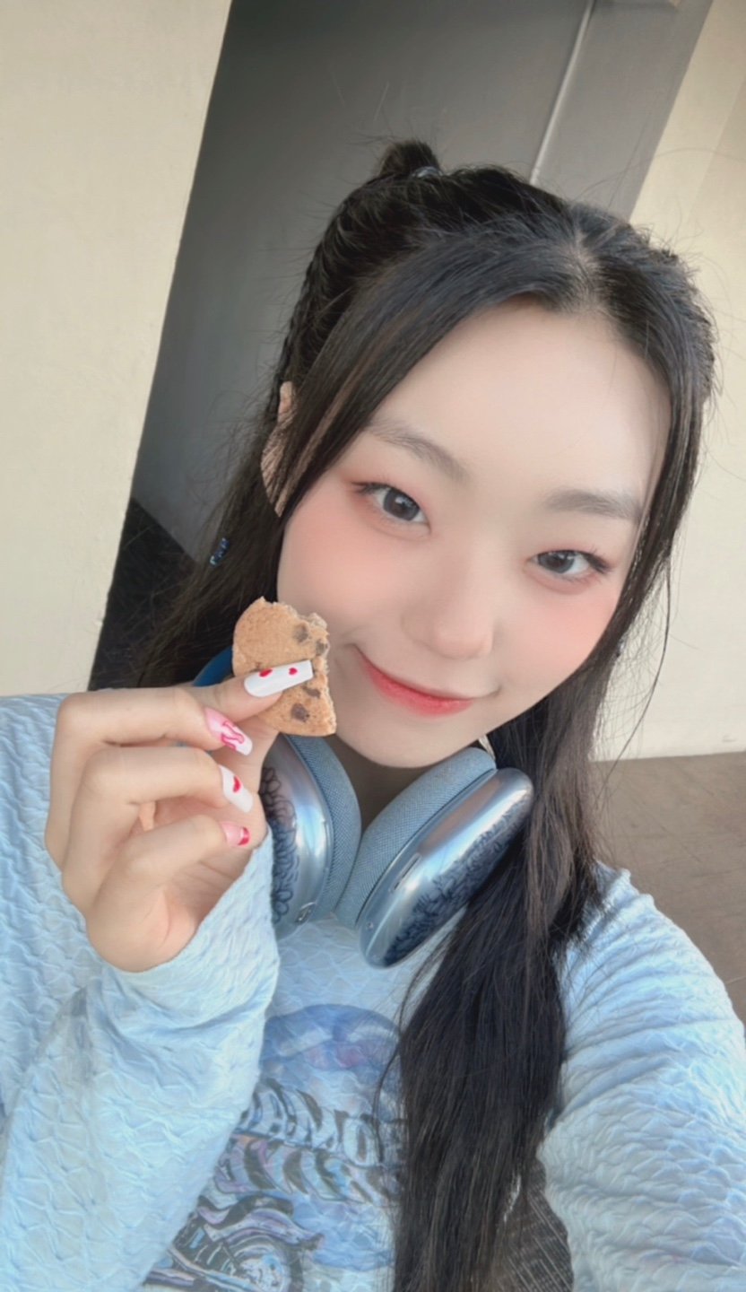 [잡담] 임하은 진짜 아기다 | 인스티즈