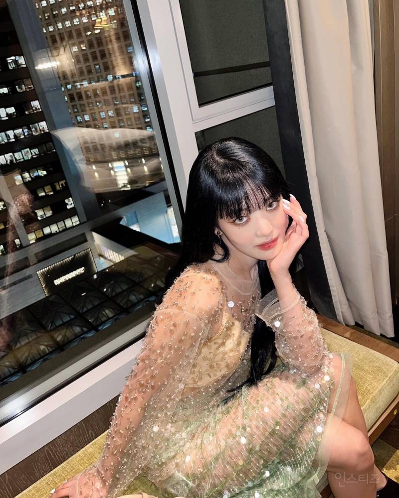 [잡담] 민니도 미우미우랑 진짜 찰떡이다 | 인스티즈