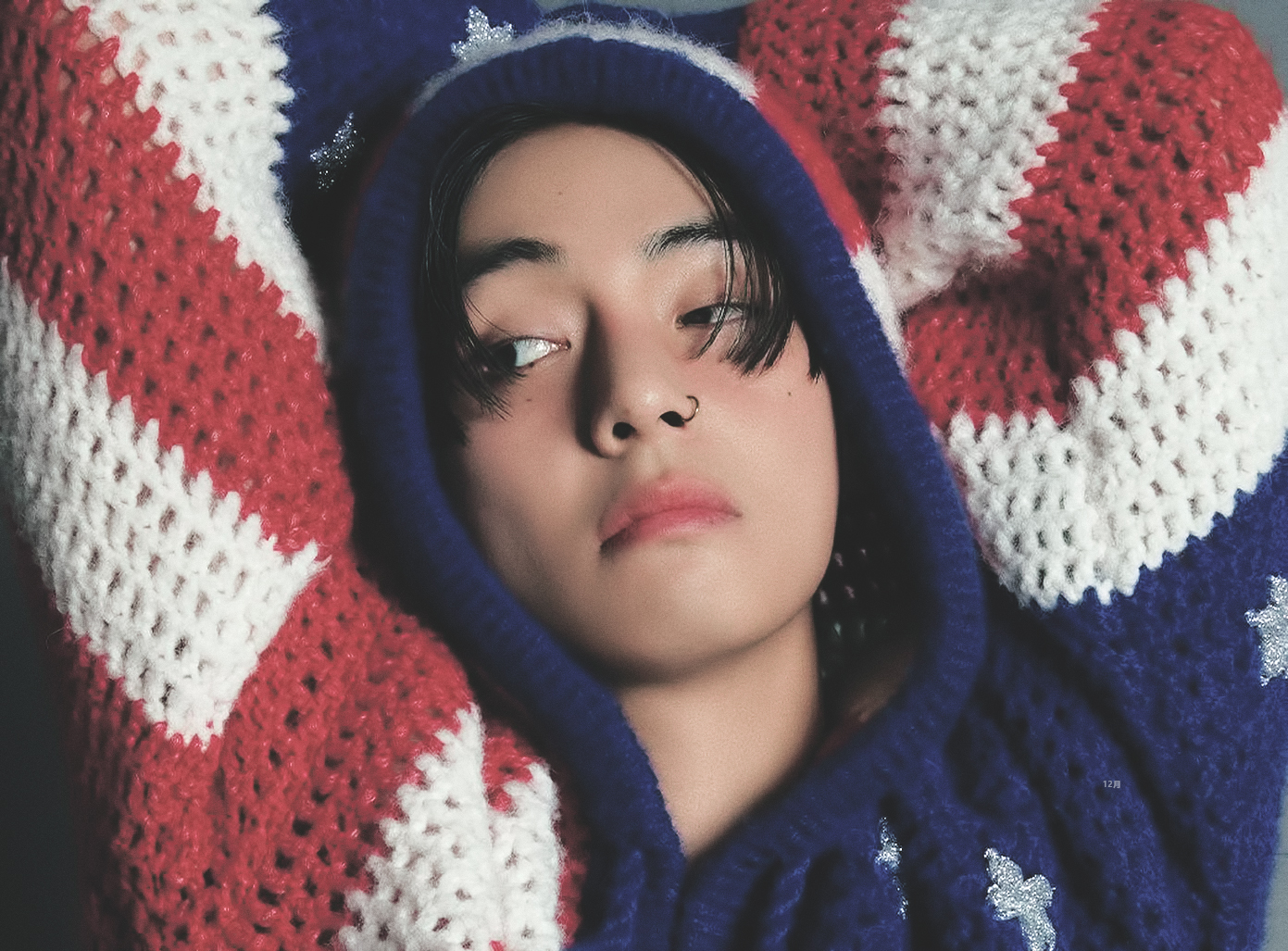 [잡담] 방탄 뷔 셀린느 화보 진짜 좀..개쩌는 것 같음 | 인스티즈