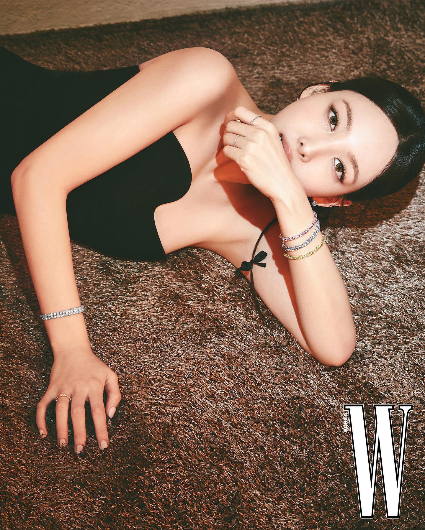 [잡담] 또 레전드 찍은 트와 나연 W Korea 스와로브스키 화보 | 인스티즈