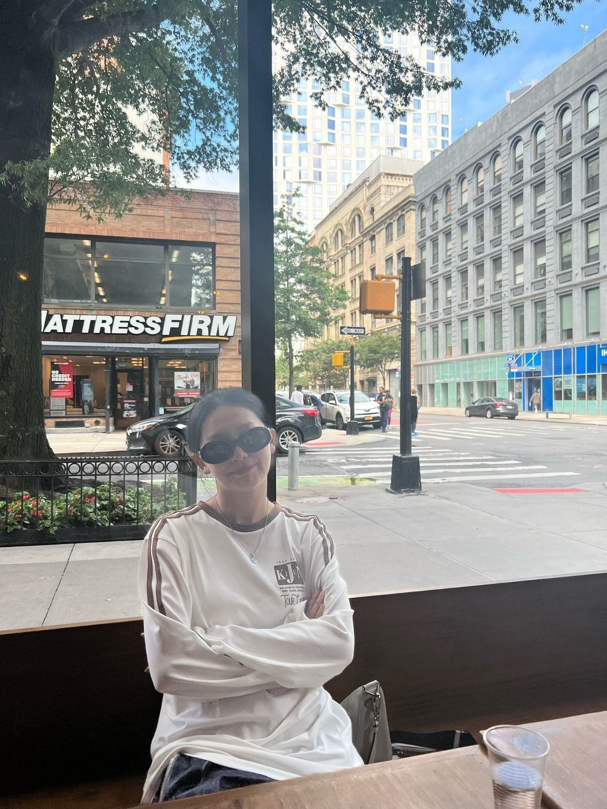 [잡담] 트와 채영 인스타 이거 되게 합성처럼 나왔다ㅋㅋㅋㅋㅋ | 인스티즈
