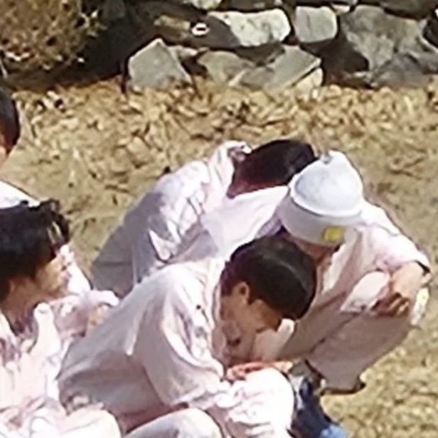 [잡담] 비니 뒤 나만 건욱이 안같냐… | 인스티즈