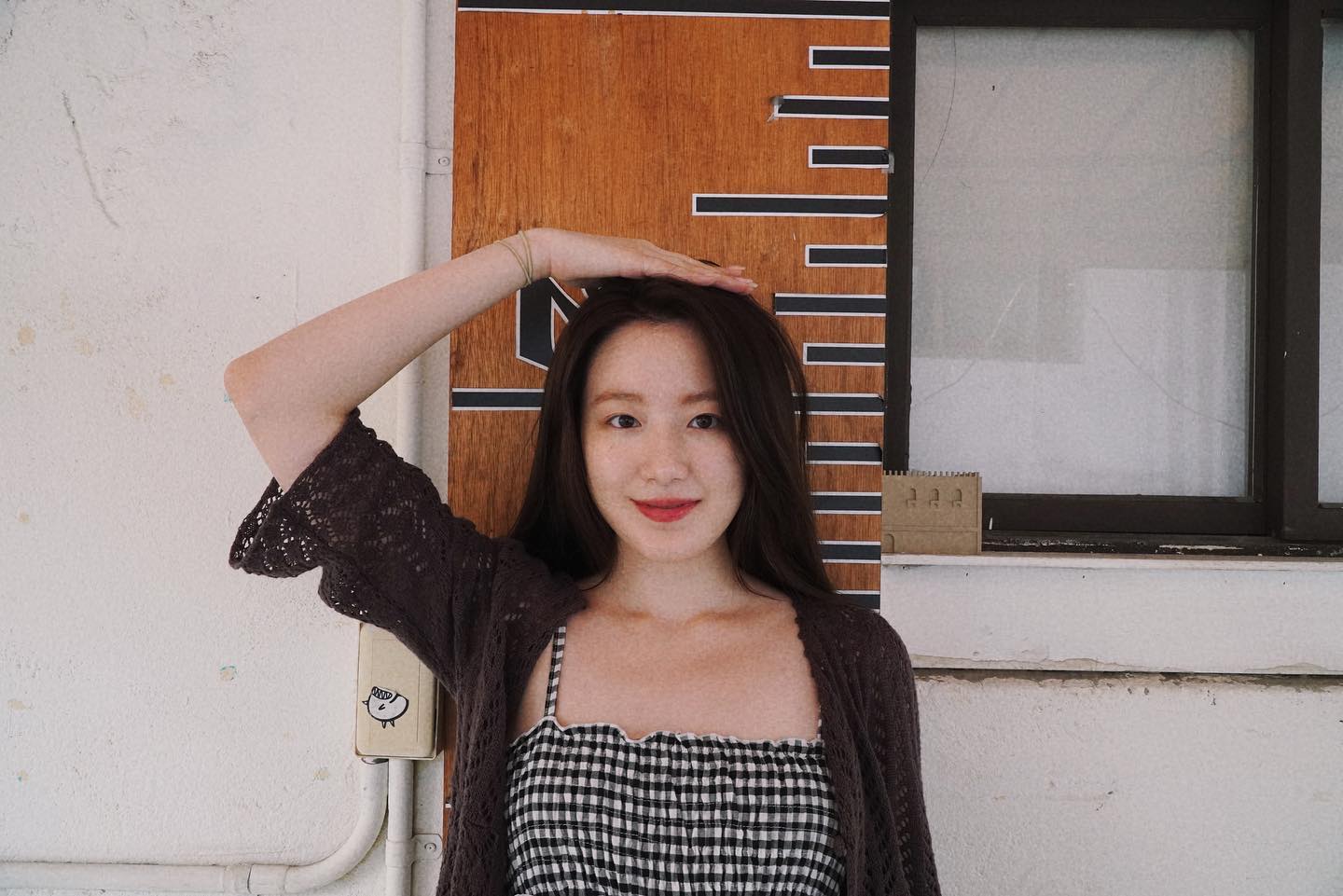 [잡담] 슈화는 이런 자연스러운 사진들이 진짜 예쁜거같애 | 인스티즈