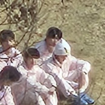 [잡담] 아 박건욱 또 흥미롭게 쳐다보는 포즈 하고 있네 | 인스티즈