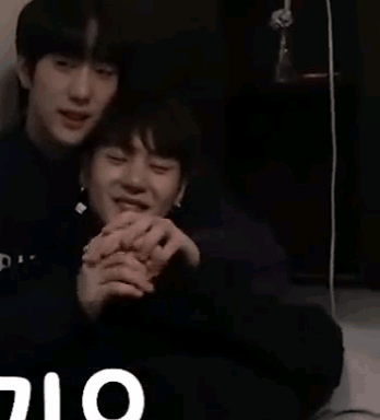 [잡담] 아닠ㅋㅋㅋ윤종우 전용 슬라임이냐고 ㅋㅋㅋ | 인스티즈