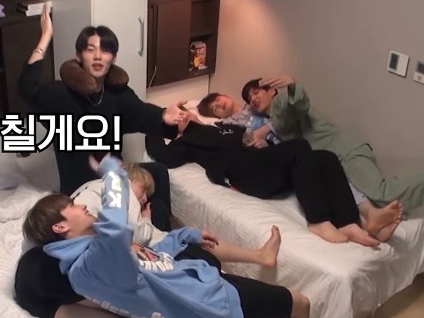 [잡담] 이 남자들이 뭘 했길래 이 장면은 쓰면 안된다고 하는 건지 보여줘 | 인스티즈