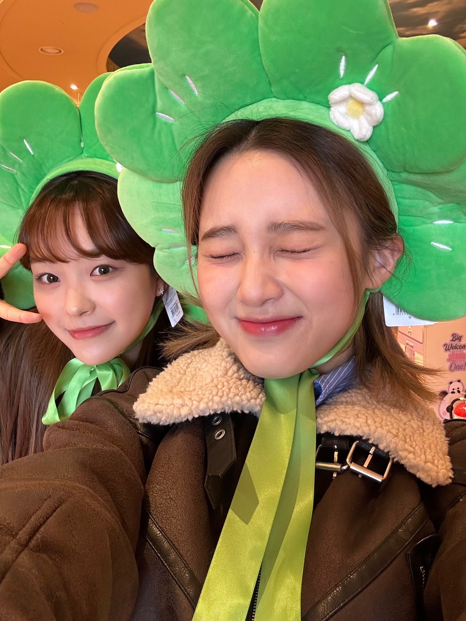 [잡담] 라잇썸 토끼즈 에버랜드가서 놀다 왔다고 사진 올려줬어! | 인스티즈