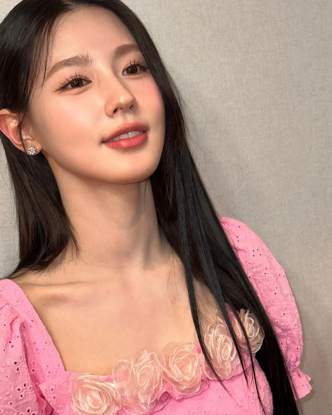[잡담] 조미연 인간벚꽃 아니냐고 | 인스티즈