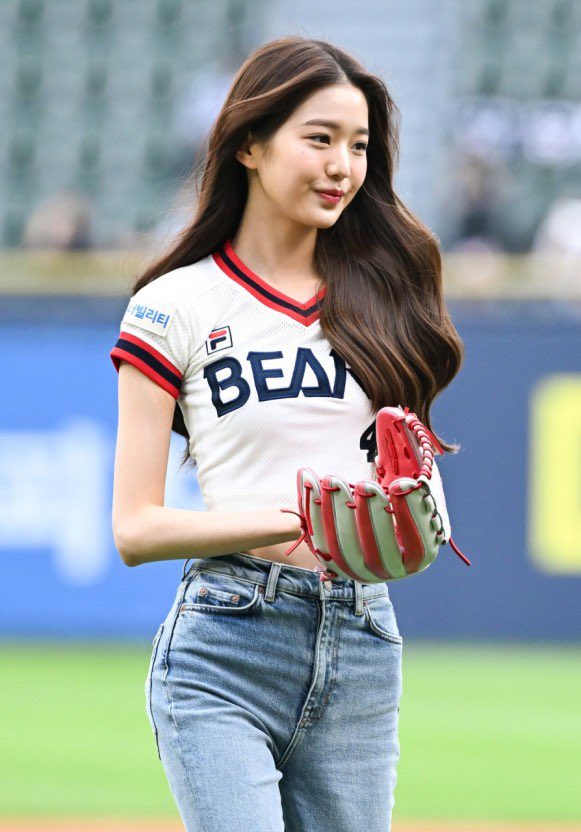[잡담] 스타쉽은 두산 팬인가?! | 인스티즈