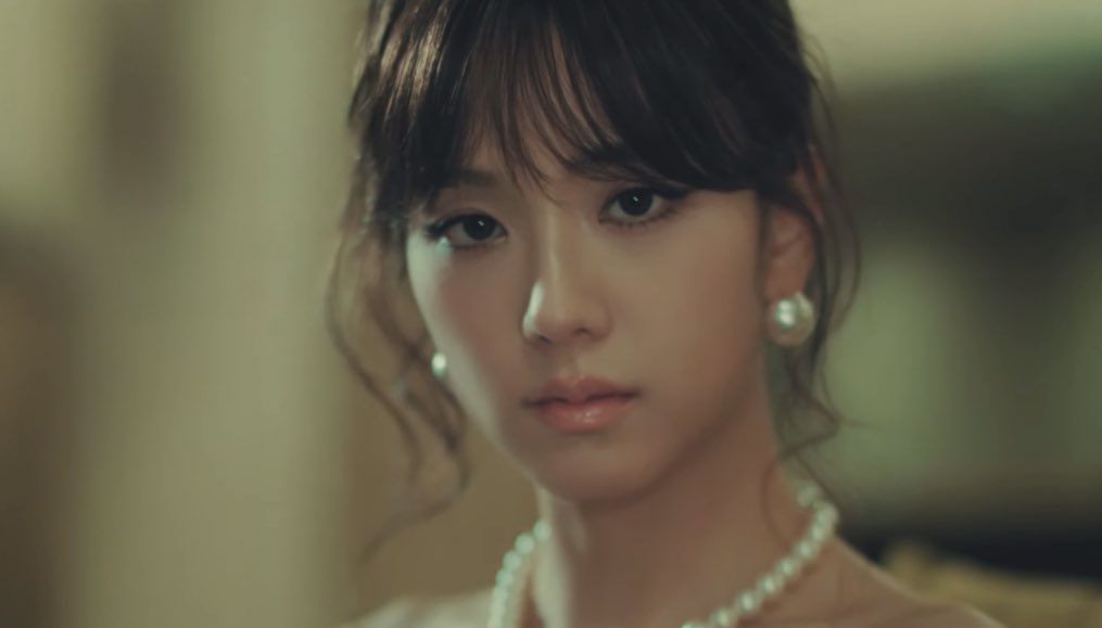 [잡담] 지수 이 헤메코 진짜 너무 찰떡임 ㅠㅠ🌹🌹 | 인스티즈