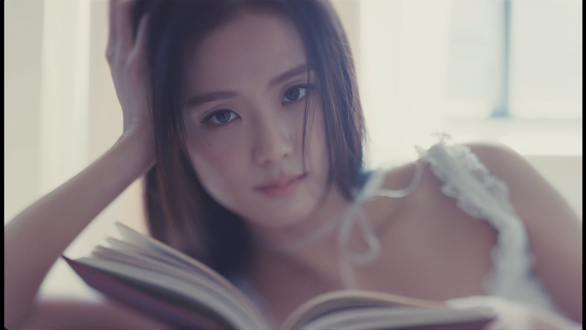 [잡담] 지수 미모에 정신 혼미해짐 | 인스티즈