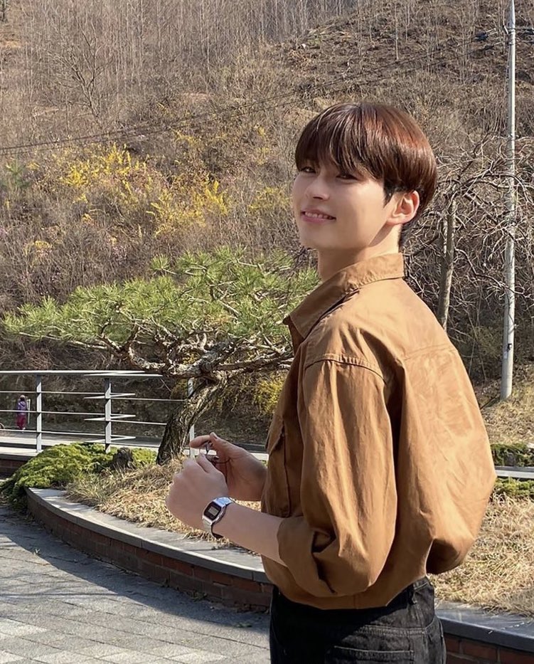 [잡담] 봄날의 햇살 성한빈 🌼 | 인스티즈
