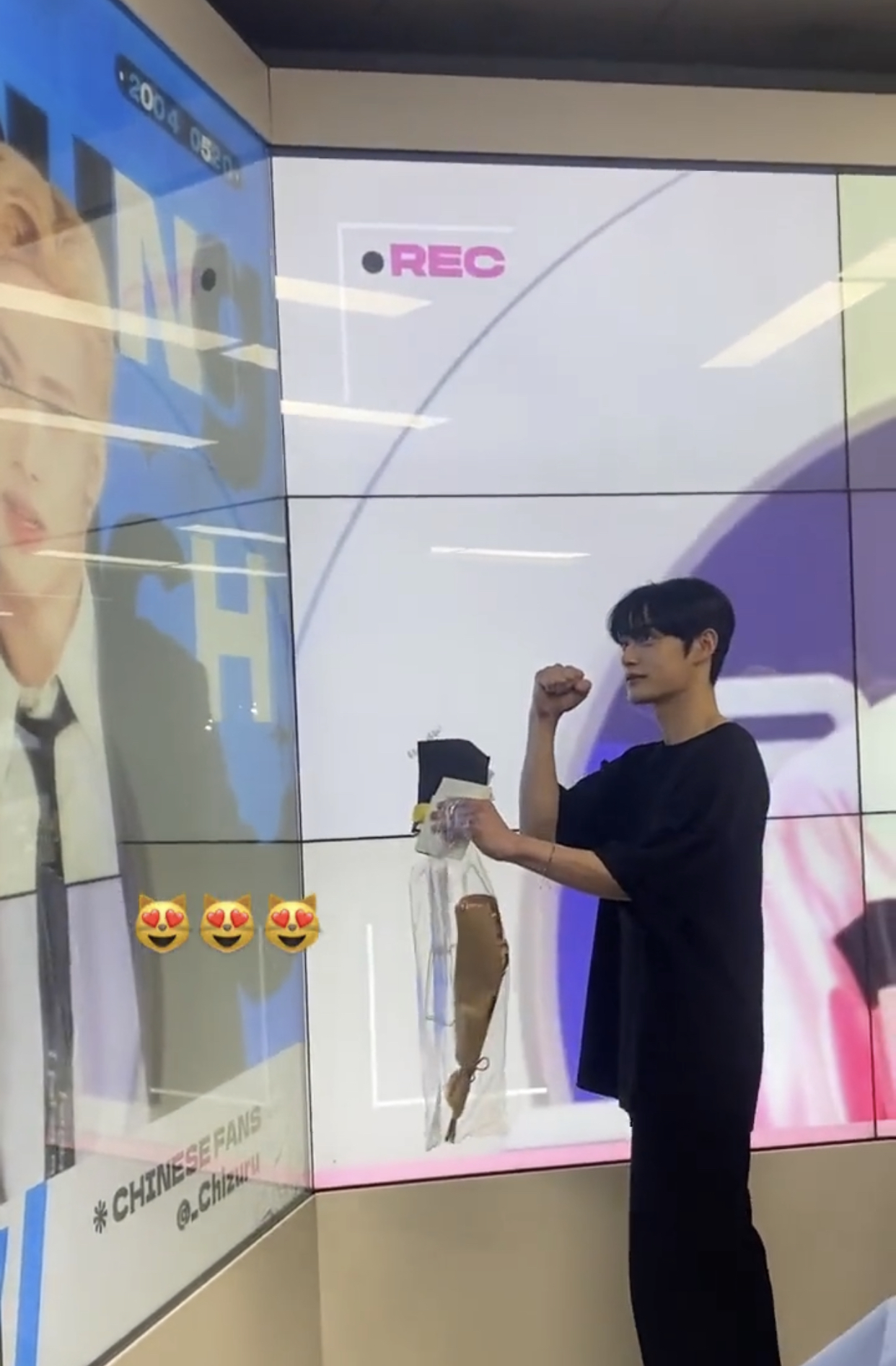 [잡담] 어제 김지웅은 리키 광고 봤는데ㅋㅋㅋㅋㅋㅋㅋㅋㅋㅋㅋㅋ | 인스티즈