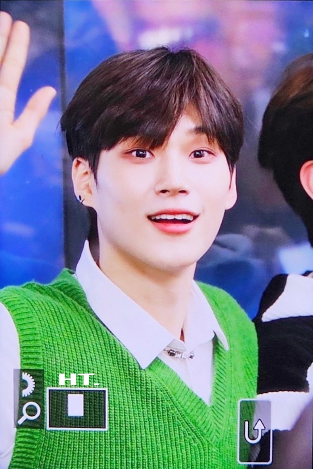 [잡담] 박한빈 아직 싸인 없대 귀여워 ㅠㅠㅠㅠㅠ | 인스티즈