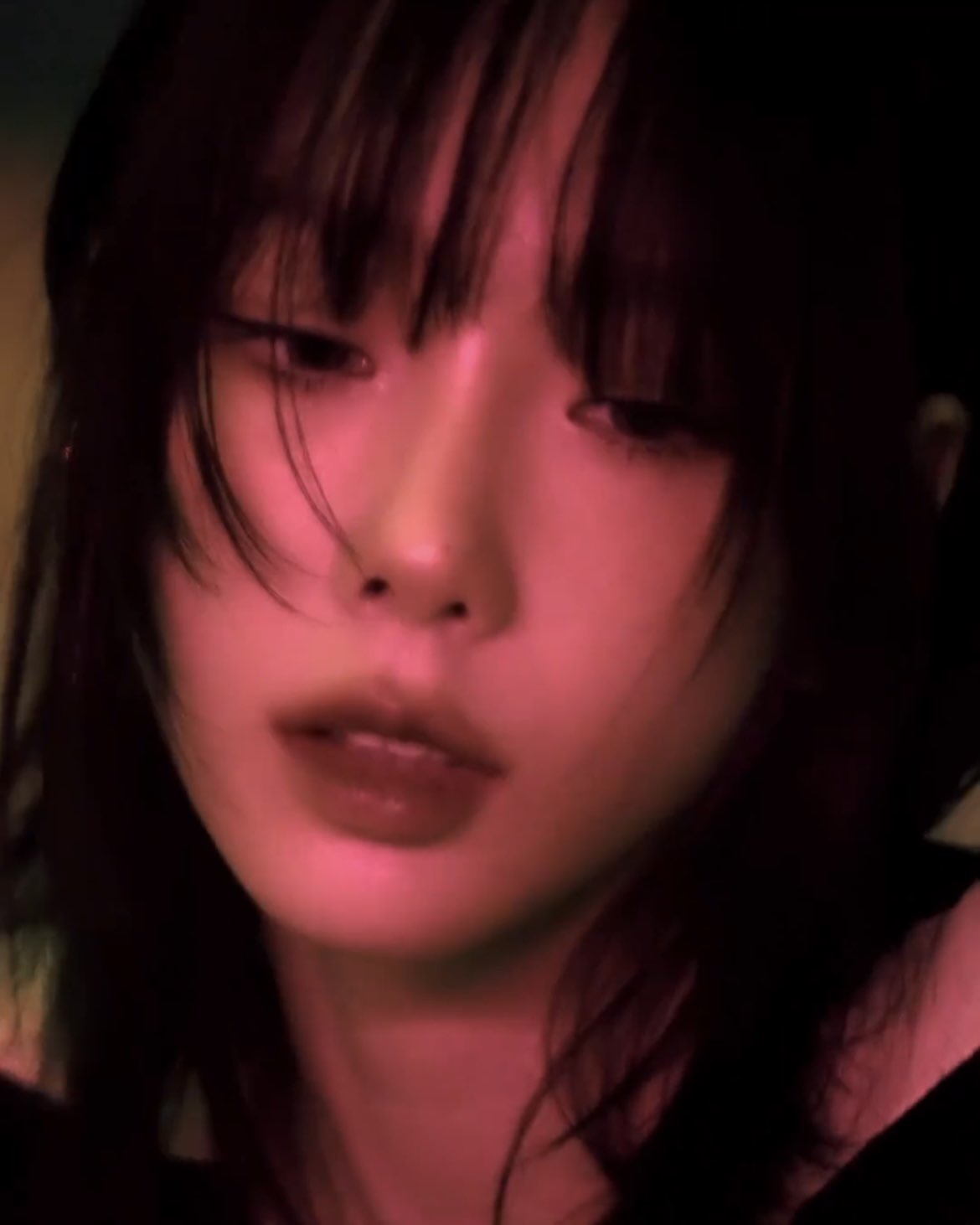 [잡담] 미친 태연언니 화보에서 이러고있음 | 인스티즈