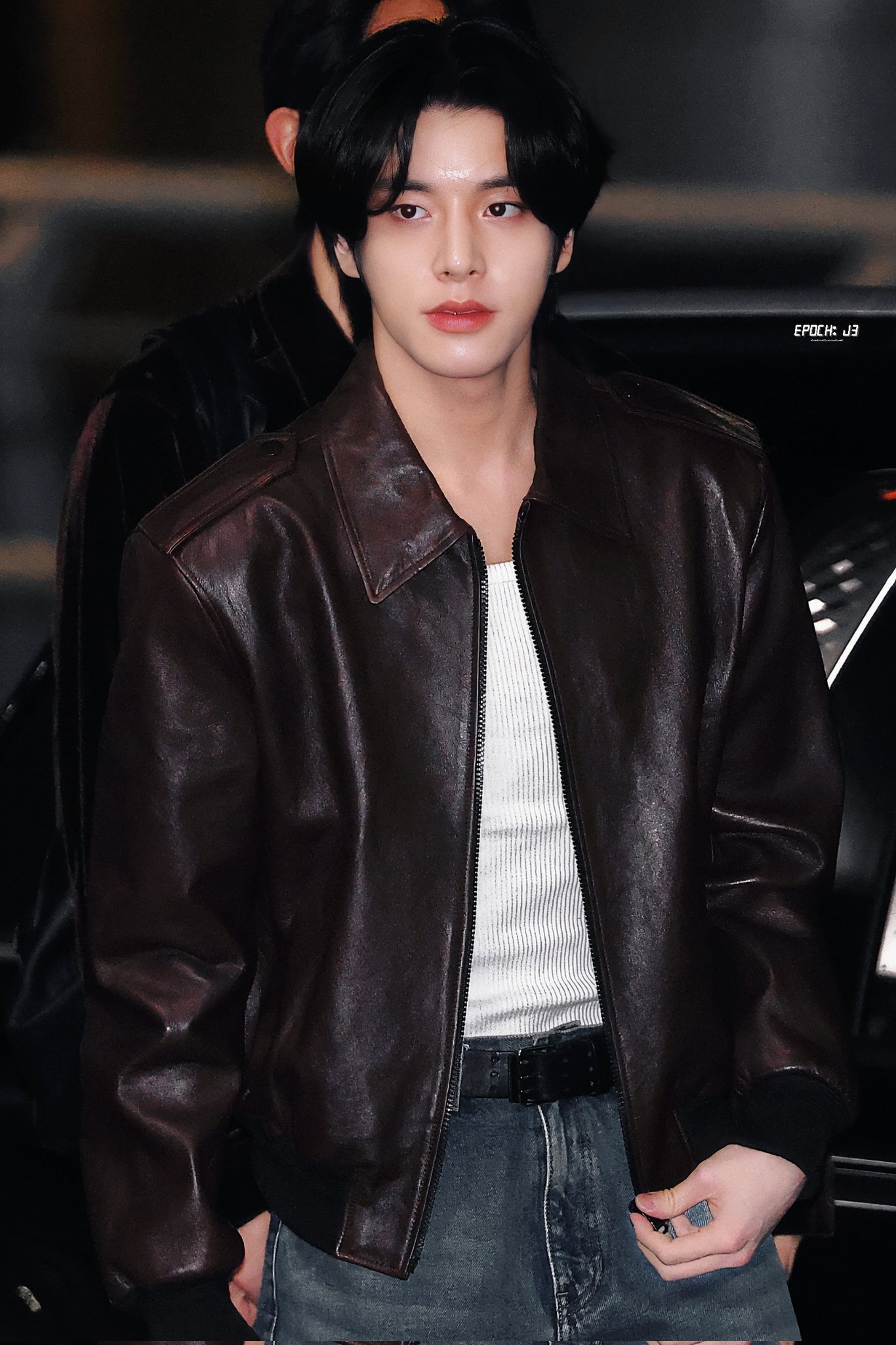 [잡담] 진심 얘 너무 잘생긴것같어 완전 넷플느낌이야 | 인스티즈