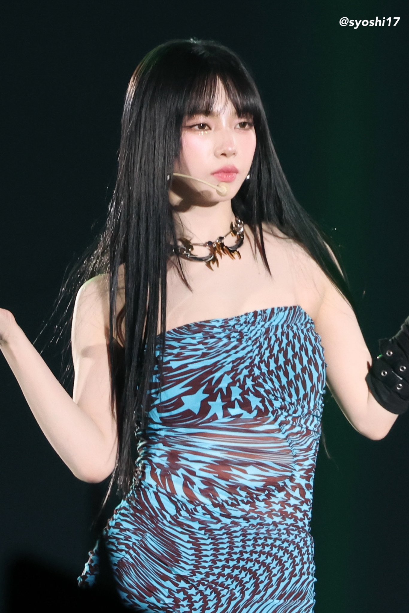[잡담] 오늘 일본 Kross preview 카리나 폰카 봐 | 인스티즈