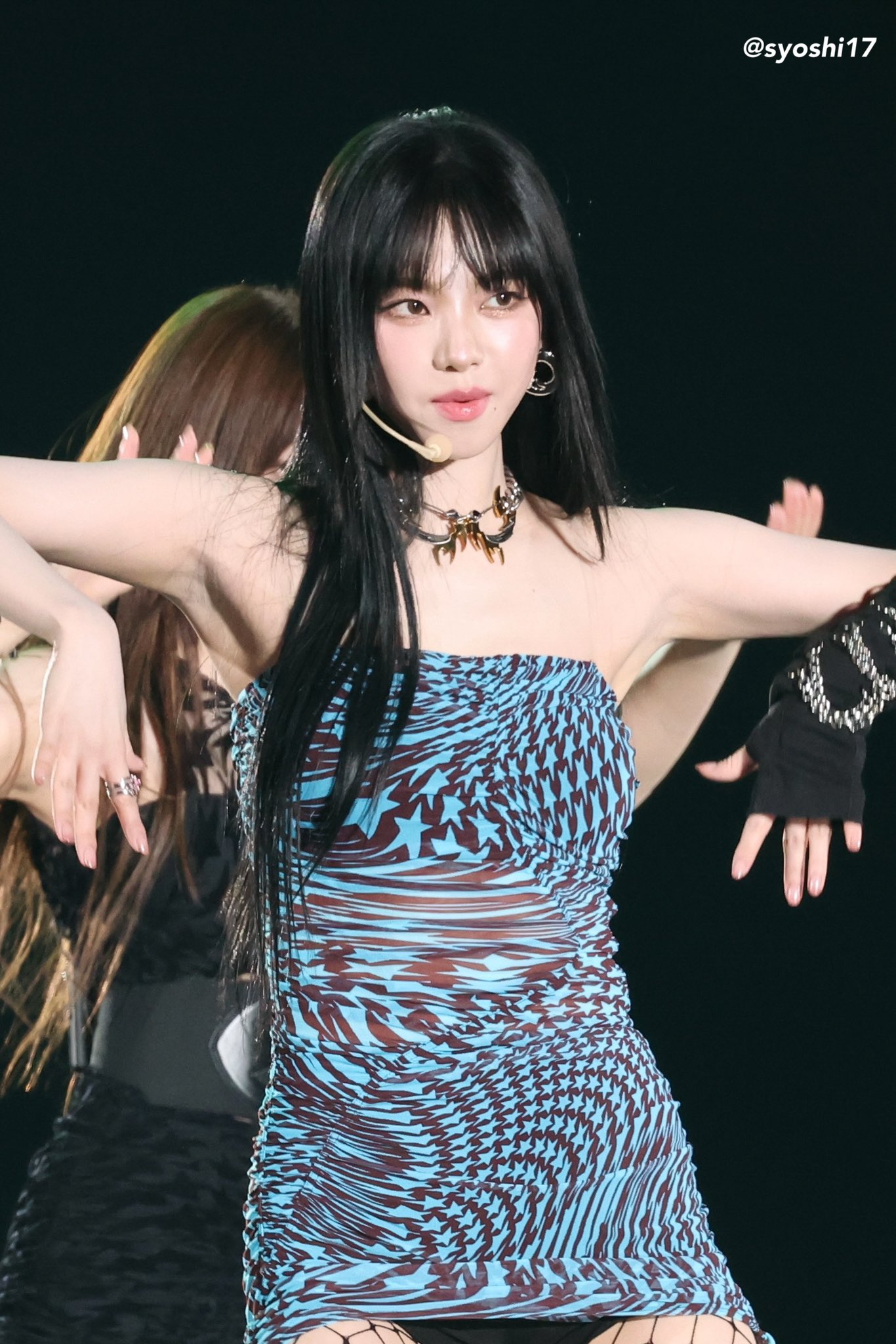 [잡담] 오늘 일본 Kross preview 카리나 폰카 봐 | 인스티즈