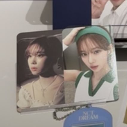 [잡담] 윈터 오른쪽 포카 트레카야 아님 포토팩이야? | 인스티즈