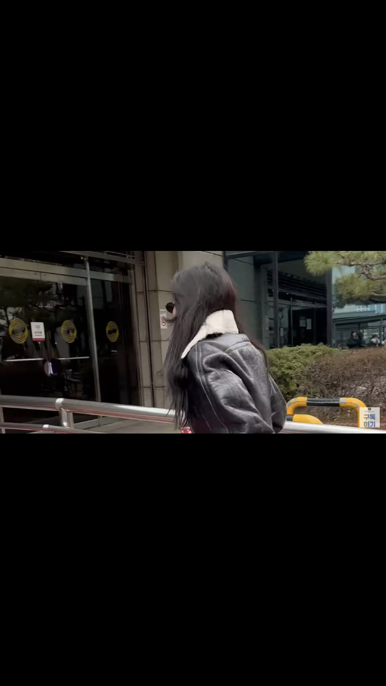 [잡담] 오 제니 이효리의 레드카펫 지금 출근하네 | 인스티즈
