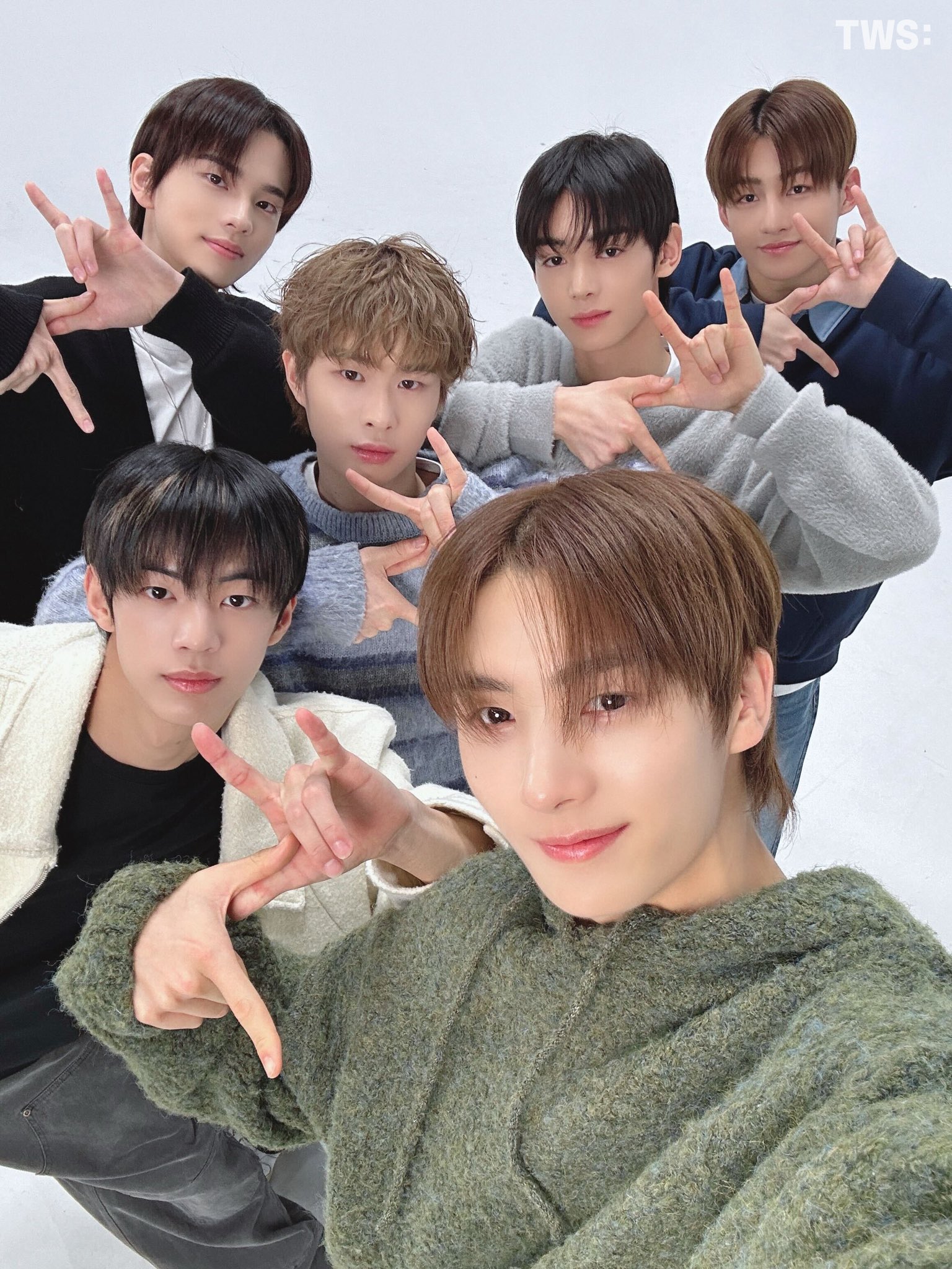 [잡담] 투어스 단체사진 | 인스티즈