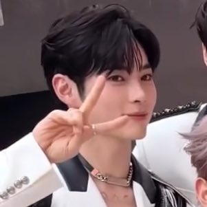 [잡담] 성한빈 웃을때마다 와 | 인스티즈