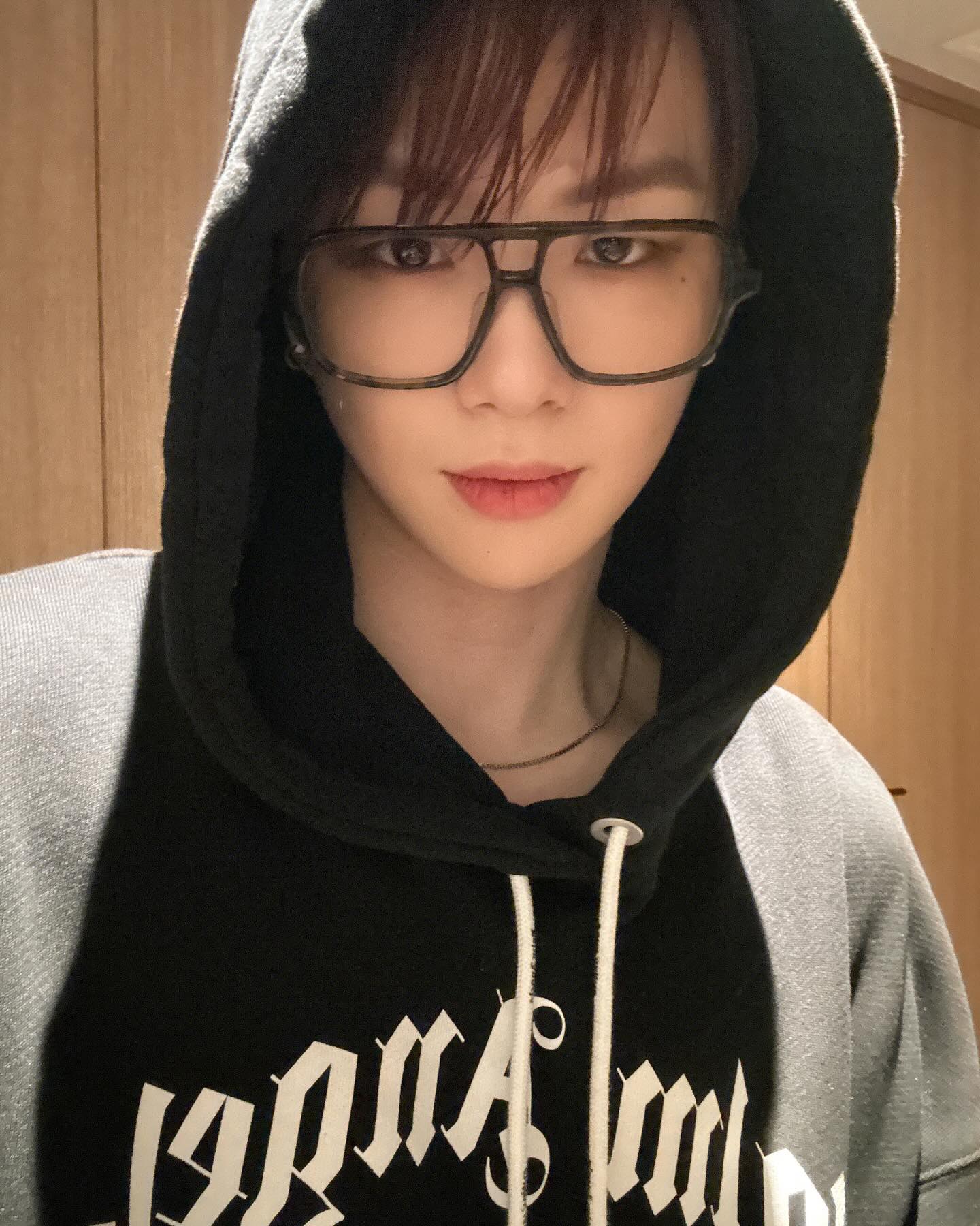 [정보/소식] 강다니엘 인스타그램 업데이트 (갓경셀카) | 인스티즈