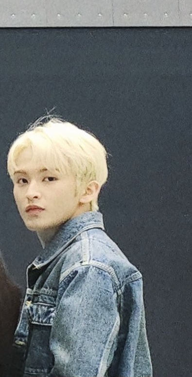 [잡담] 오늘 마크 뭘까? | 인스티즈