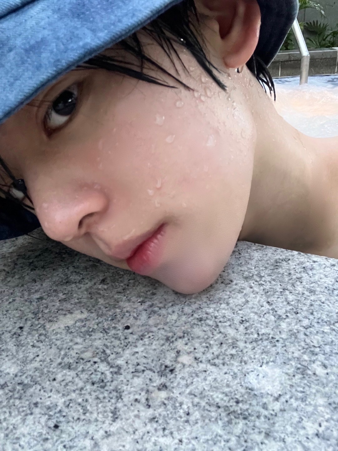 [잡담] 한유진 수영장 셀카 실존해도 되는거임…? | 인스티즈