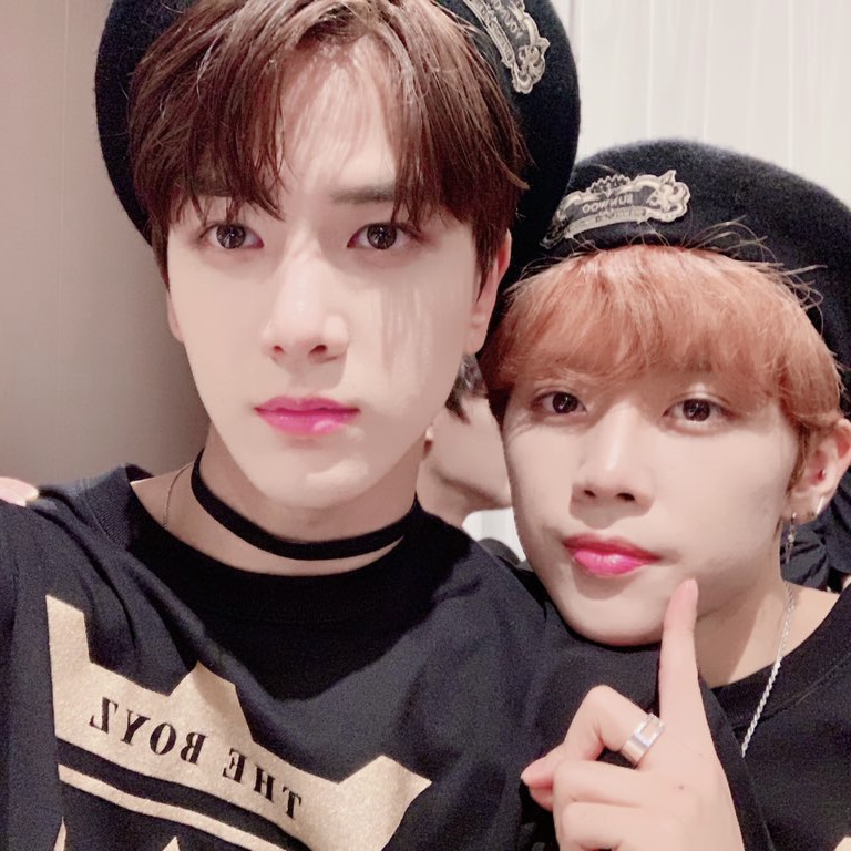 [잡담] 더보이즈에는 김형제라고 누가봐도 형과 동생인 애들이 | 인스티즈