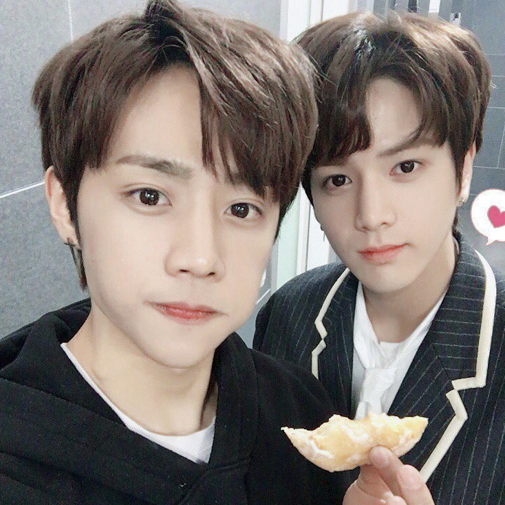[잡담] 더보이즈에는 김형제라고 누가봐도 형과 동생인 애들이 | 인스티즈